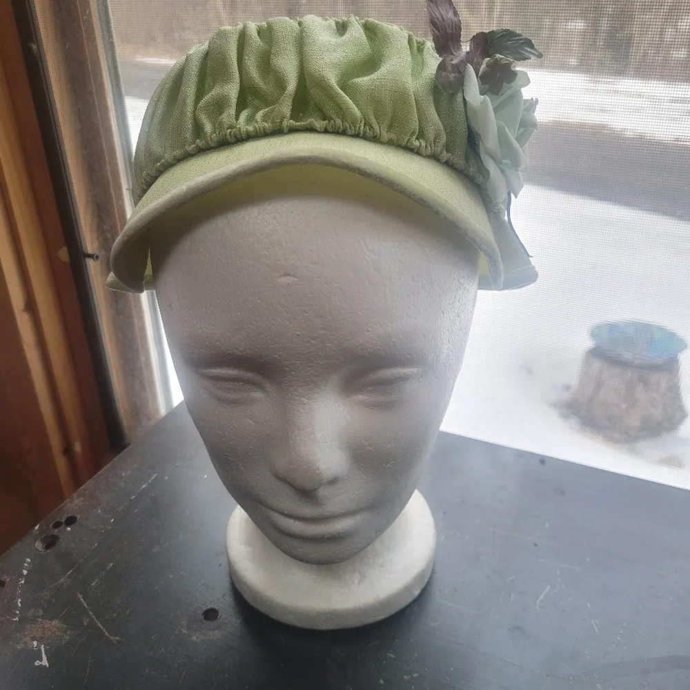 Vintage Floral‎ Hat